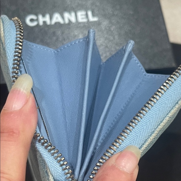 CHANEL Light Blue Denim Quilted Wallet - Picture 11 of 12